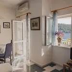 Silic Apartment