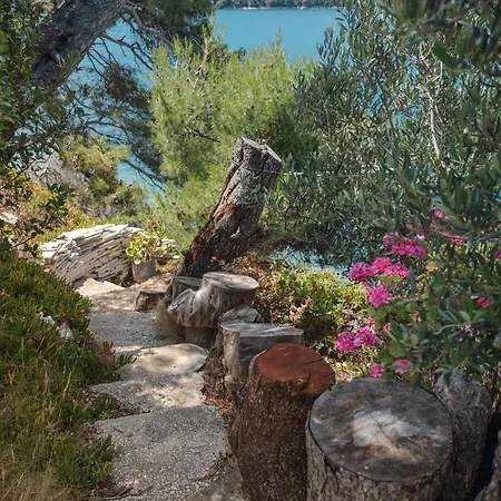 Apartment Silic Lastovo